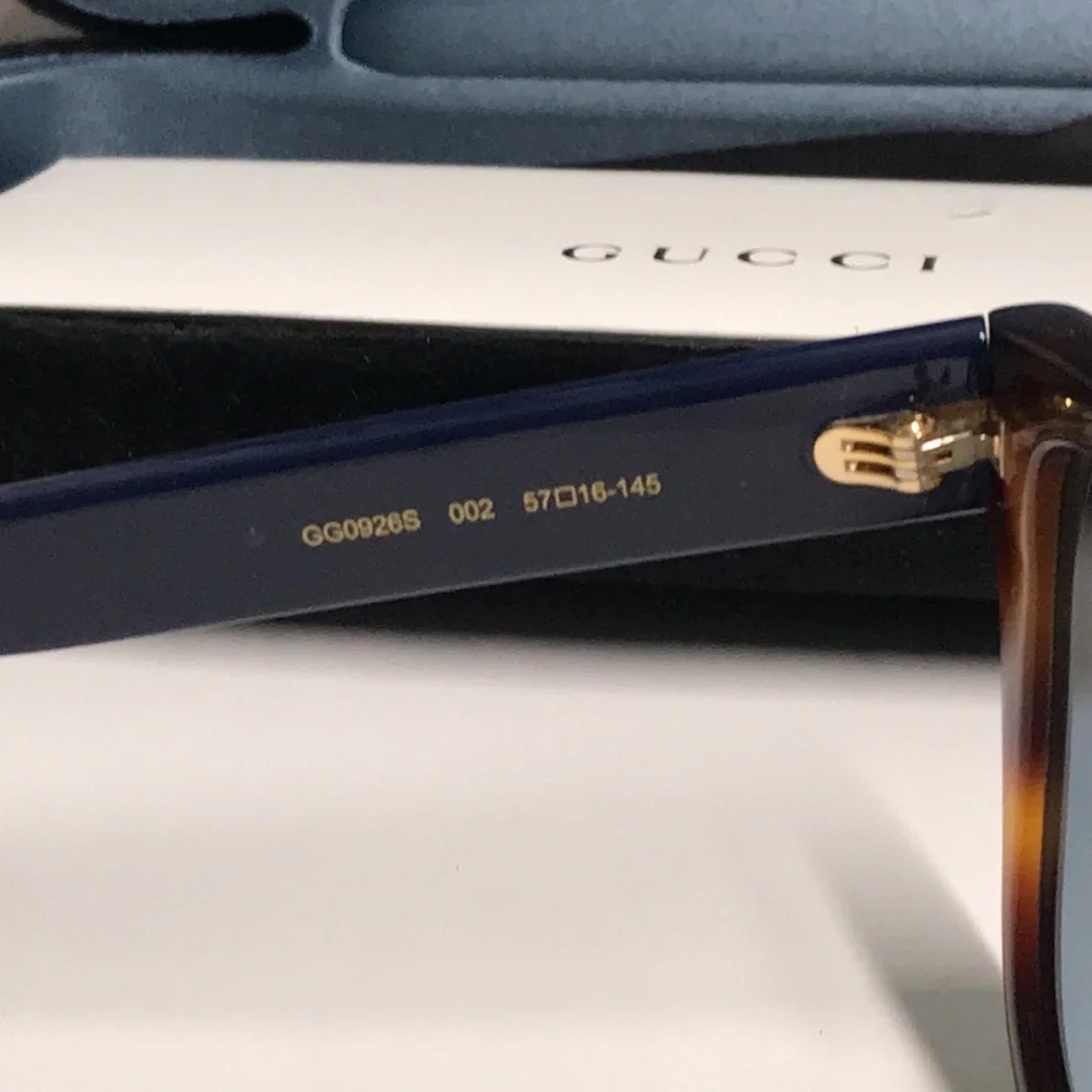 ✨ New Authentic Gucci GG0926S 002 Havana/Blue Sunglasses – Luxury Designer Shade